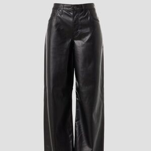 Levi's Baggy Leather Pants in Faux Black Leather, 32